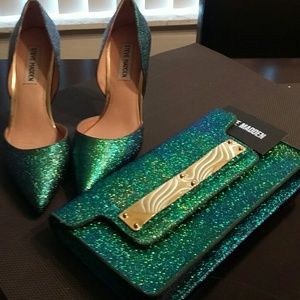 Steve Madden pumps and clutch